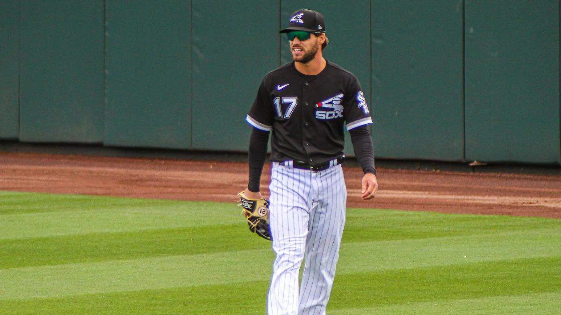 Luis González      (Cortesía @ClubNaranjeros)